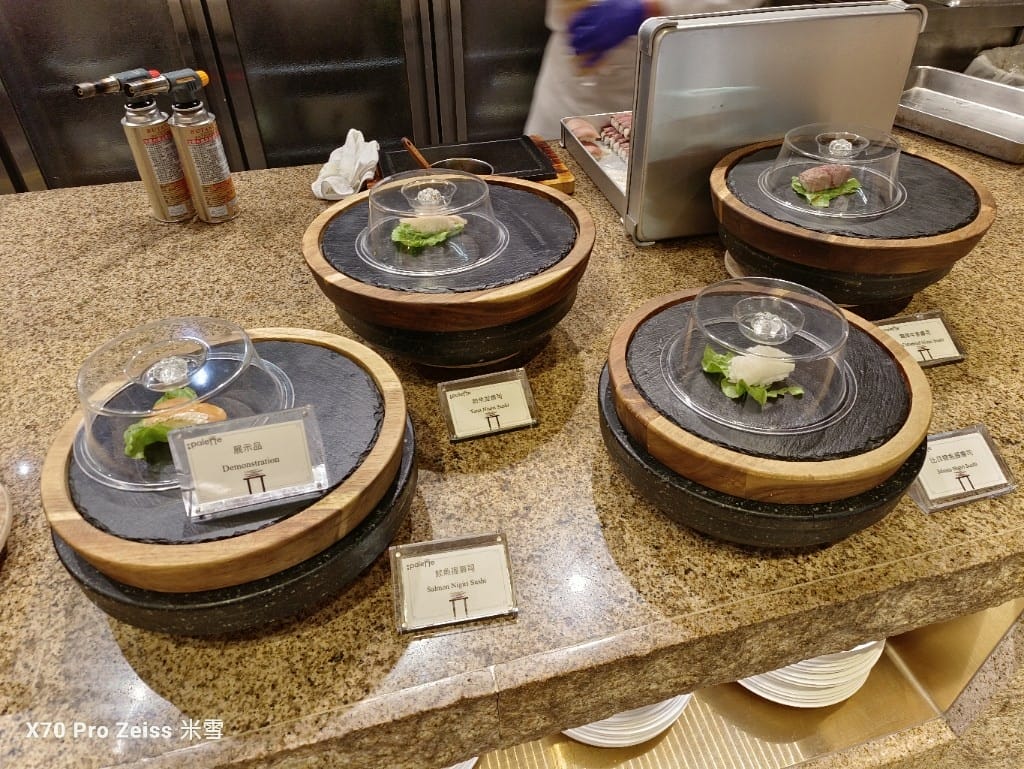 【台北吃到飽】美福彩匯晚餐28訪，金卡會員生日券買一送一❤️