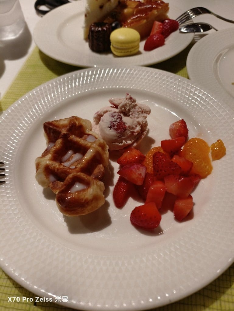 【台北吃到飽】美福彩匯晚餐28訪，金卡會員生日券買一送一❤️