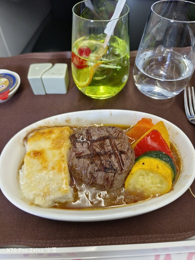 【飛Bali商務餐飛機餐】長榮航空