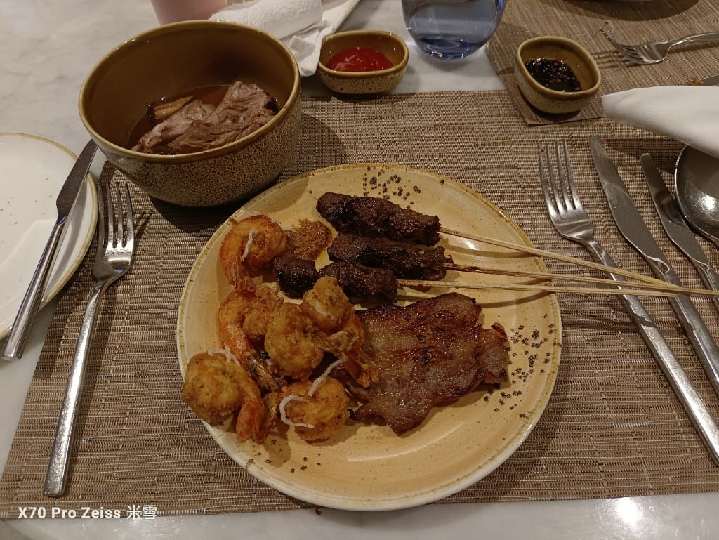【峇里島美食】拉古納豪華精選渡假村,晚餐Buffet開箱❤️ - 第17張圖 【峇里島美食】拉古納豪華精選渡假村,晚餐Buffet開箱❤️