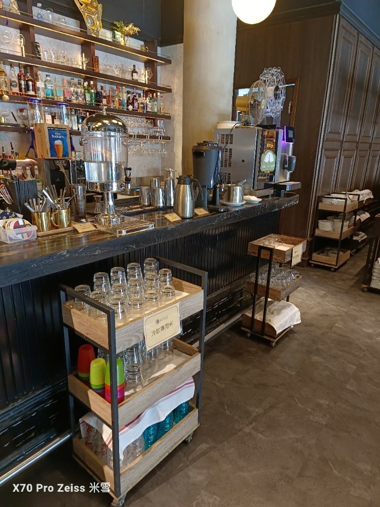 【台北美食】 天成文旅華山町餐酒館，平日午餐竟然有咖啡自由❤️