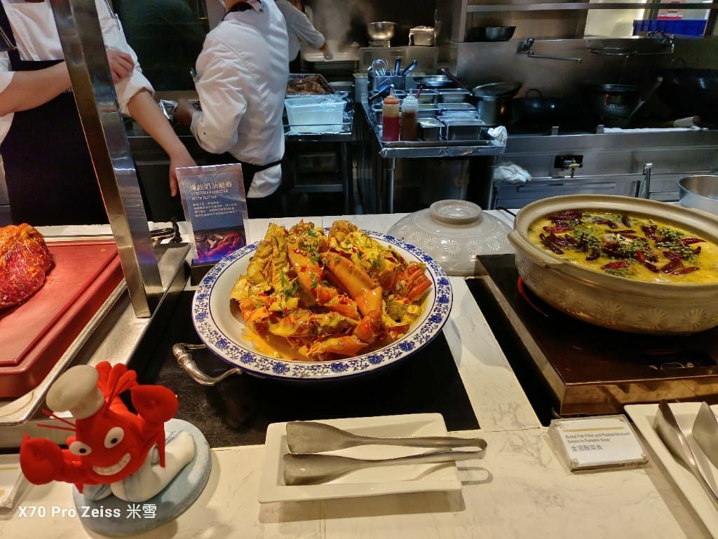 【台北吃到飽】探索廚房平日午餐26訪，半價大嗑龍蝦吃到飽❤️