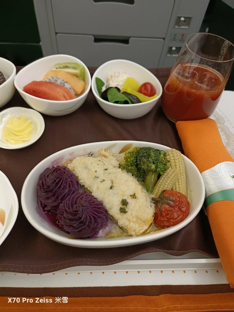 【飛上海混務餐飛機餐】國泰&長榮航空