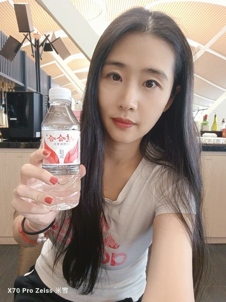 【上海浦東機場貴賓室】東航貴賓室77號，東航那碗麵太美味了！