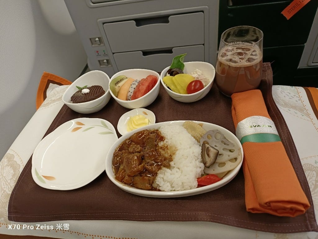 【飛上海混務餐飛機餐】國泰&長榮航空