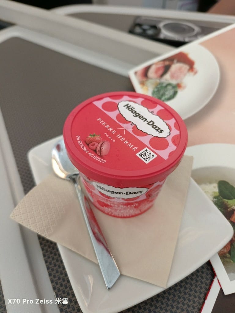 【飛上海混務餐飛機餐】國泰&長榮航空