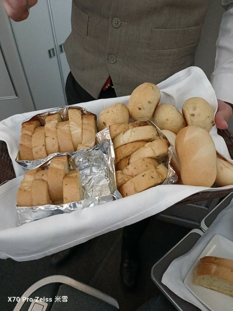 【飛上海混務餐飛機餐】國泰&長榮航空