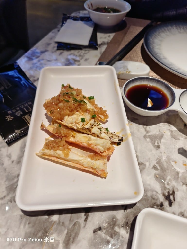 【上海美食】銘門盛宴上海店，活體龍蝦現殺現吃，各種高檔海鮮到飽再訪❤️
