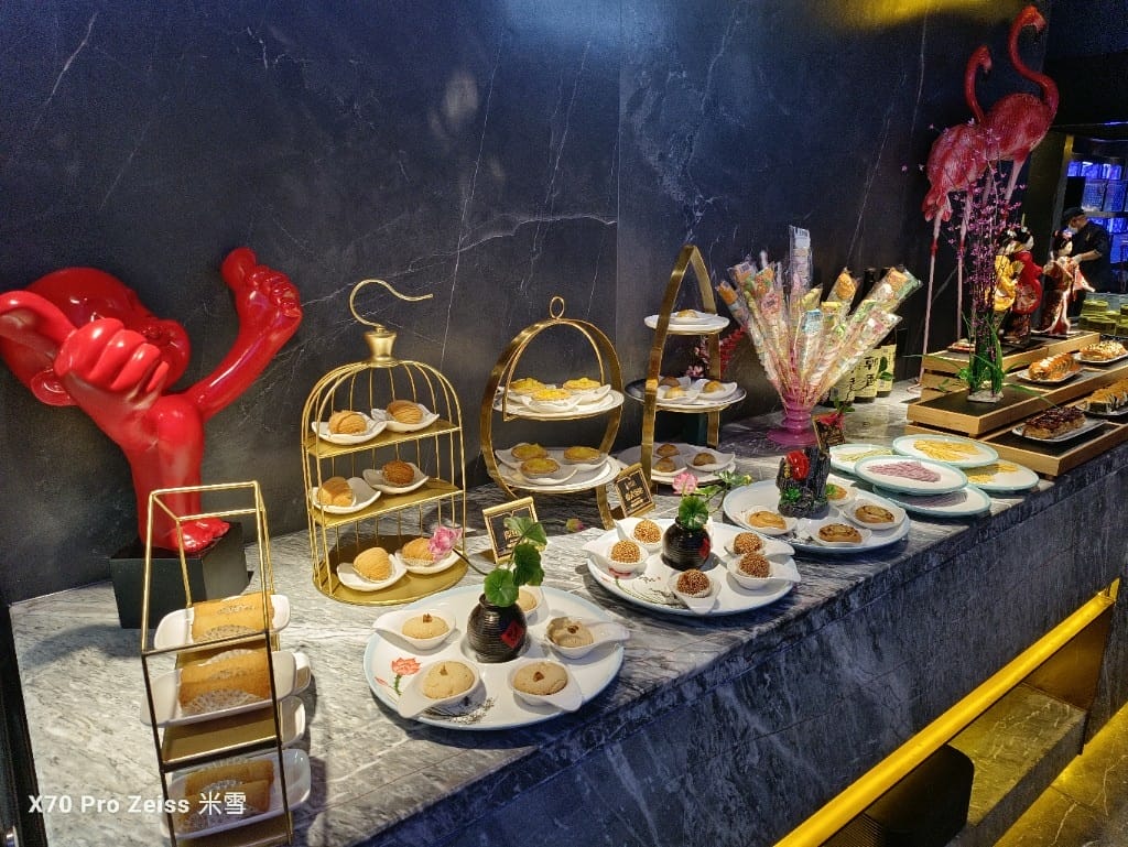 【上海美食】銘門盛宴上海店，活體龍蝦現殺現吃，各種高檔海鮮到飽再訪❤️