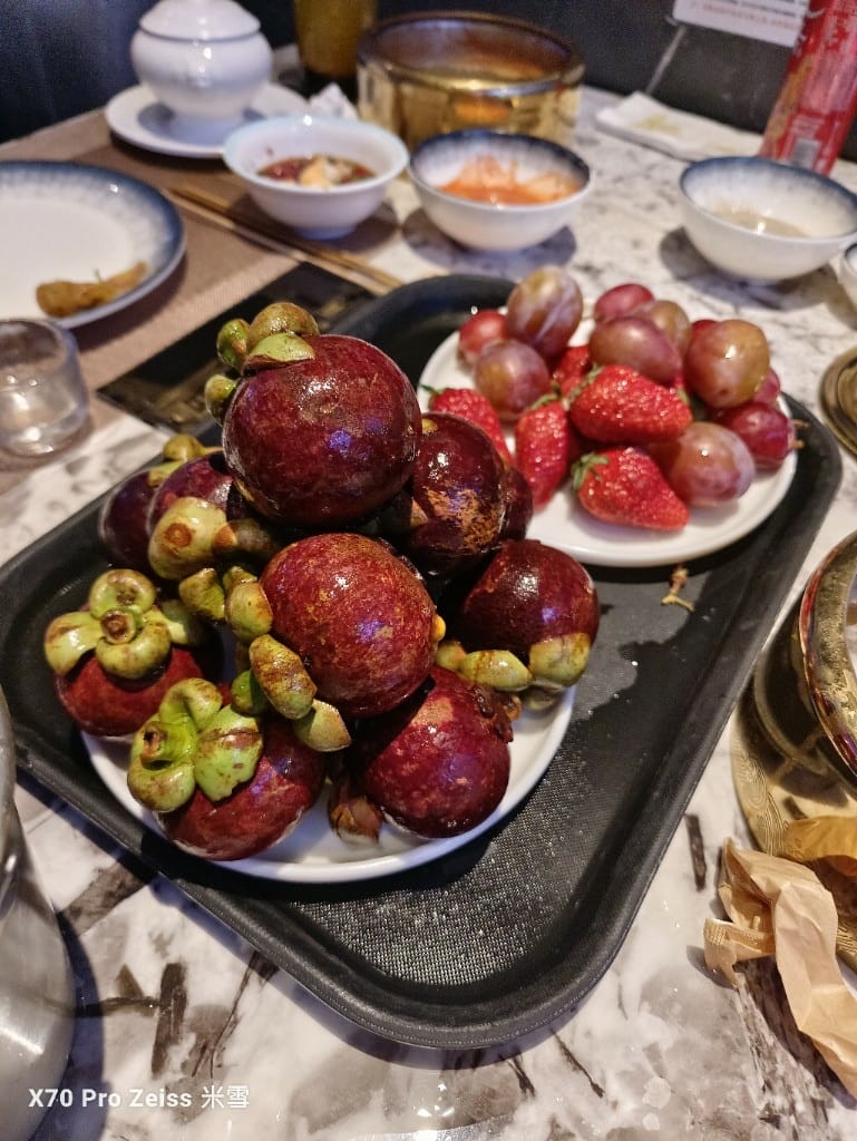 【上海美食】銘門盛宴上海店，活體龍蝦現殺現吃，各種高檔海鮮到飽再訪❤️