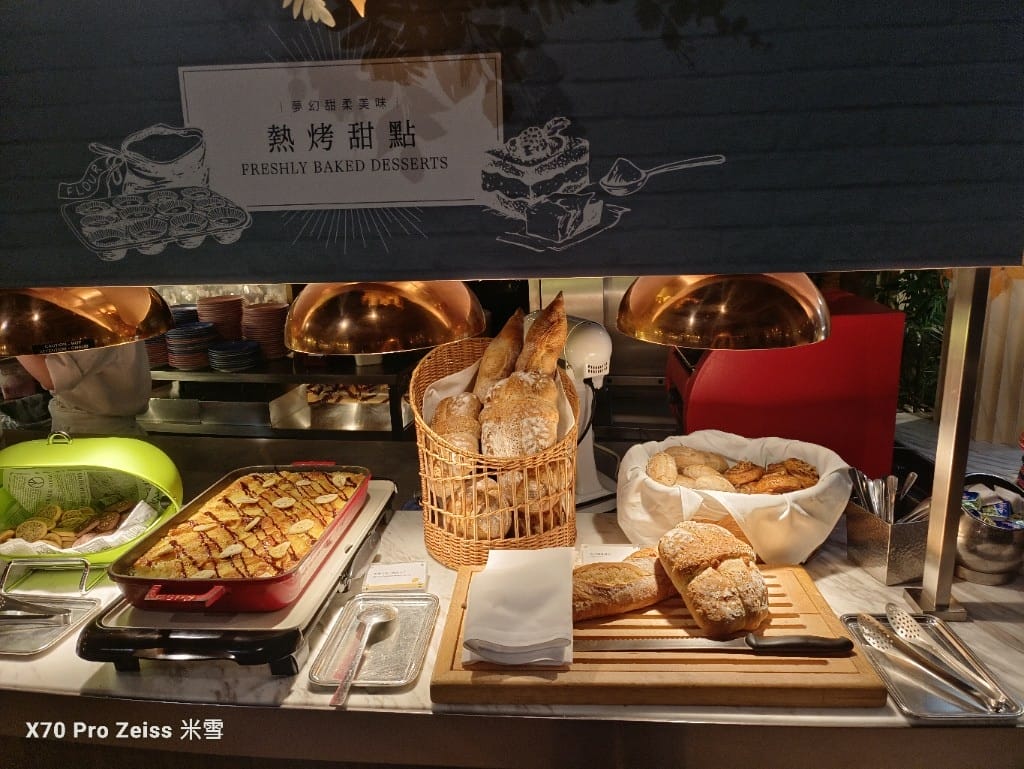 【台北吃到飽】十二廚台北喜來登大飯店，23訪平日晚餐龍蝦狂熱日吃到飽🍻