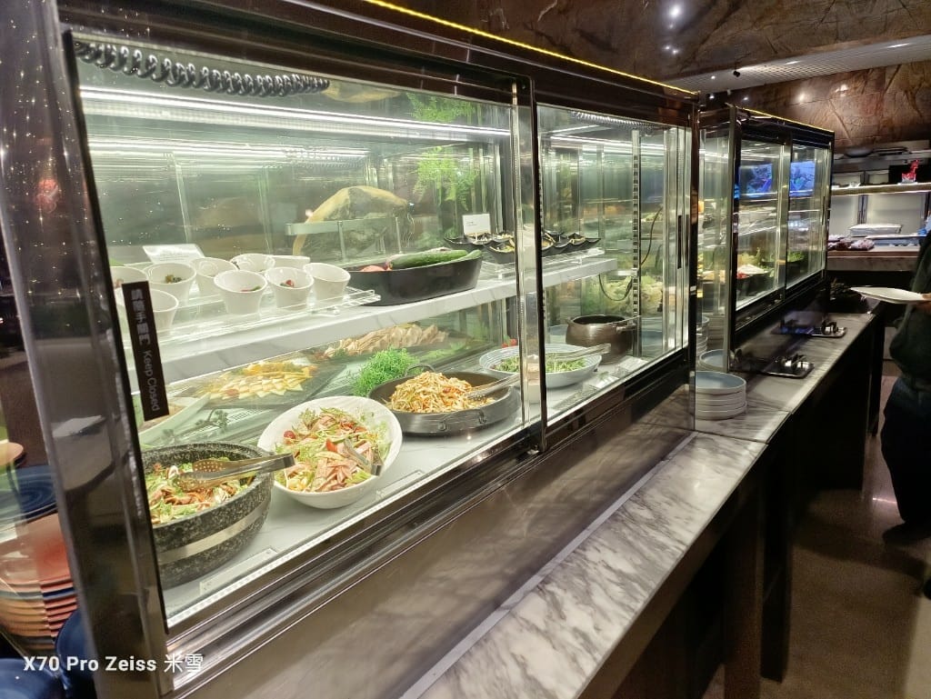 【台北吃到飽】十二廚台北喜來登大飯店，23訪平日晚餐龍蝦狂熱日吃到飽🍻