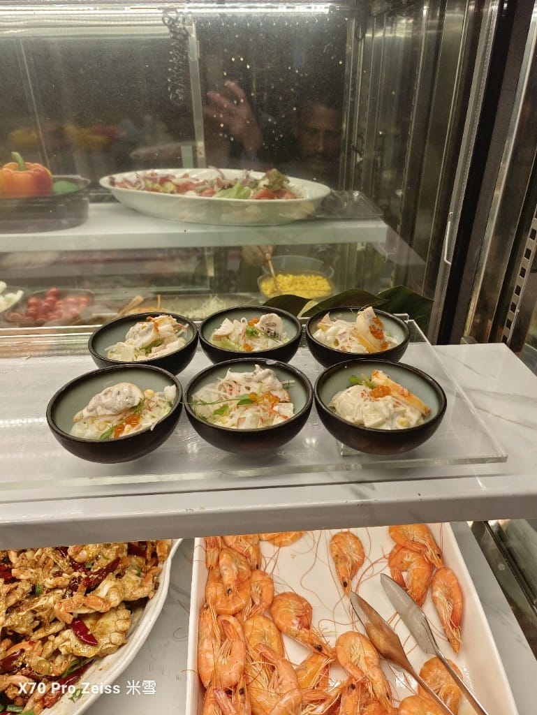 【台北吃到飽】十二廚台北喜來登大飯店，23訪平日晚餐龍蝦狂熱日吃到飽🍻