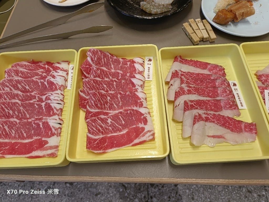 【竹北吃到飽】小福利火鍋會所竹北遠百店，食材棒棒環境也好的麻辣鍋吃到飽❤️