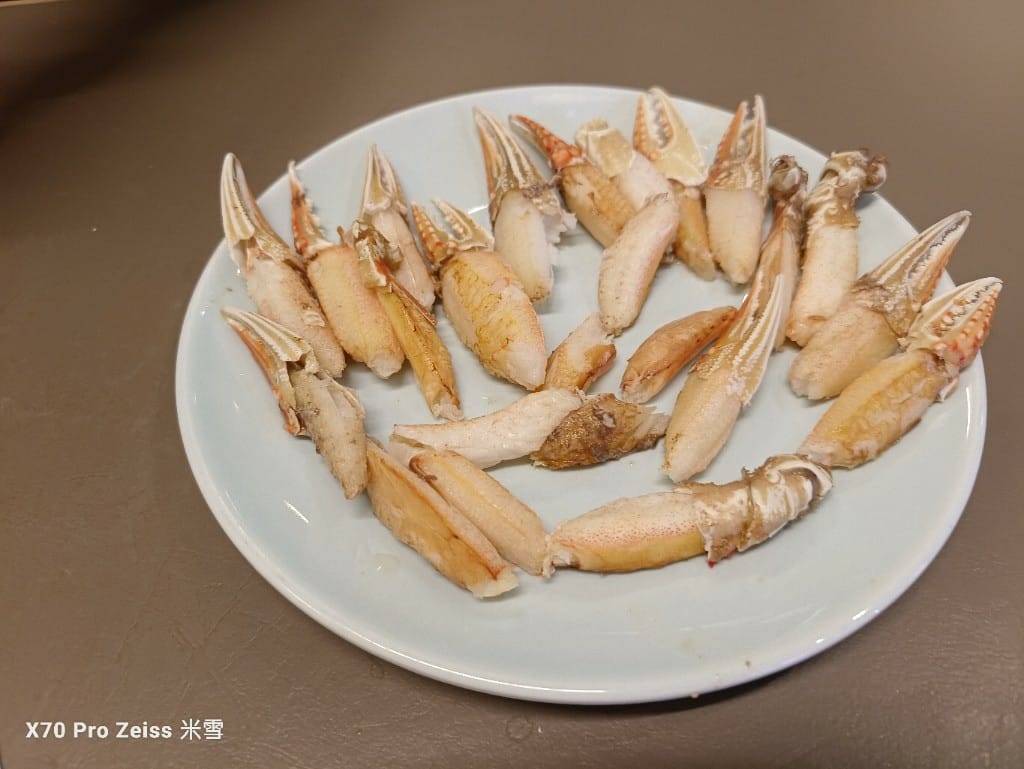 【竹北吃到飽】小福利火鍋會所竹北遠百店，食材棒棒環境也好的麻辣鍋吃到飽❤️
