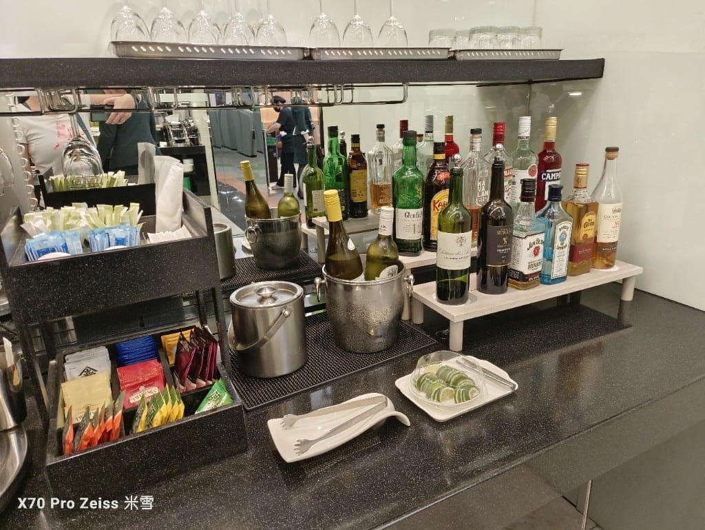 【桃園機場二航貴賓室】長榮貴賓室全開箱，The garden 、The pier、Club lounge、Infinity
