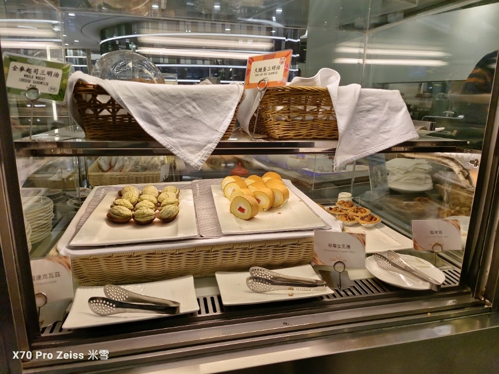 【桃園機場二航貴賓室】長榮貴賓室全開箱，The garden 、The pier、Club lounge、Infinity
