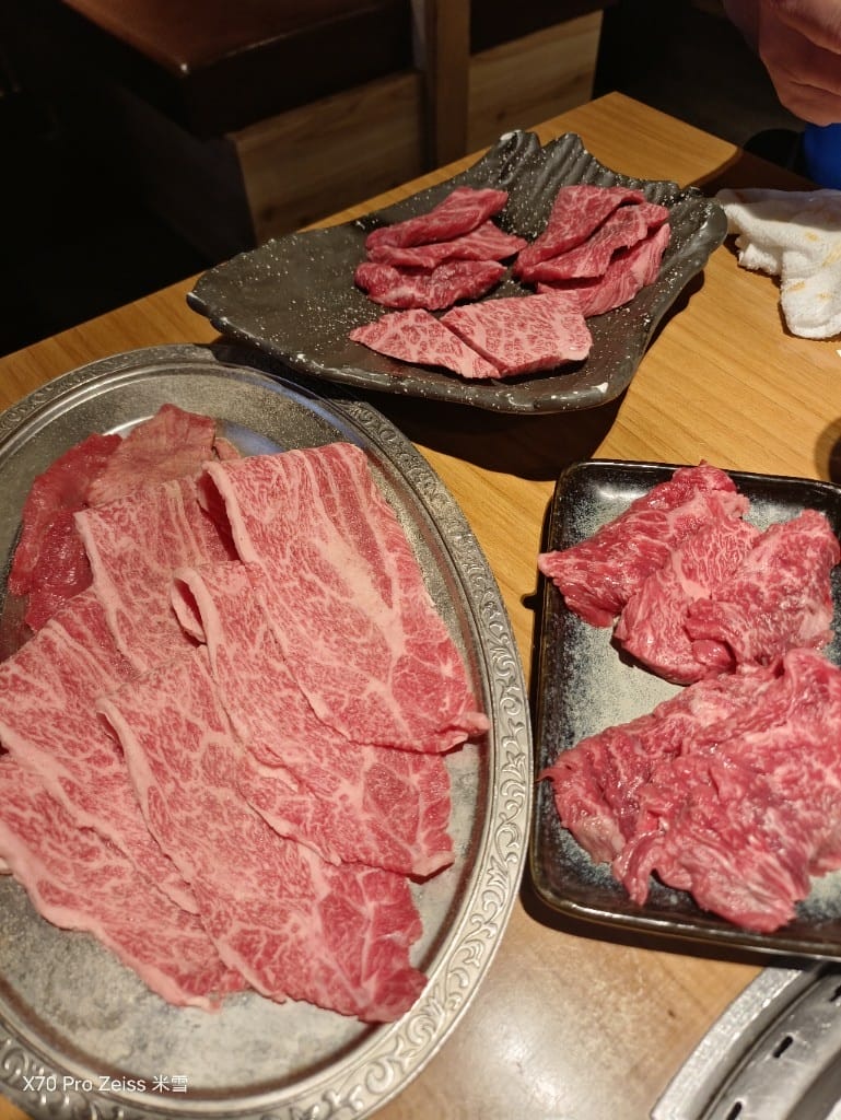 【日本大阪美食】燒肉力丸難波道頓堀店，超讚和牛&牛舌吃到飽❤️