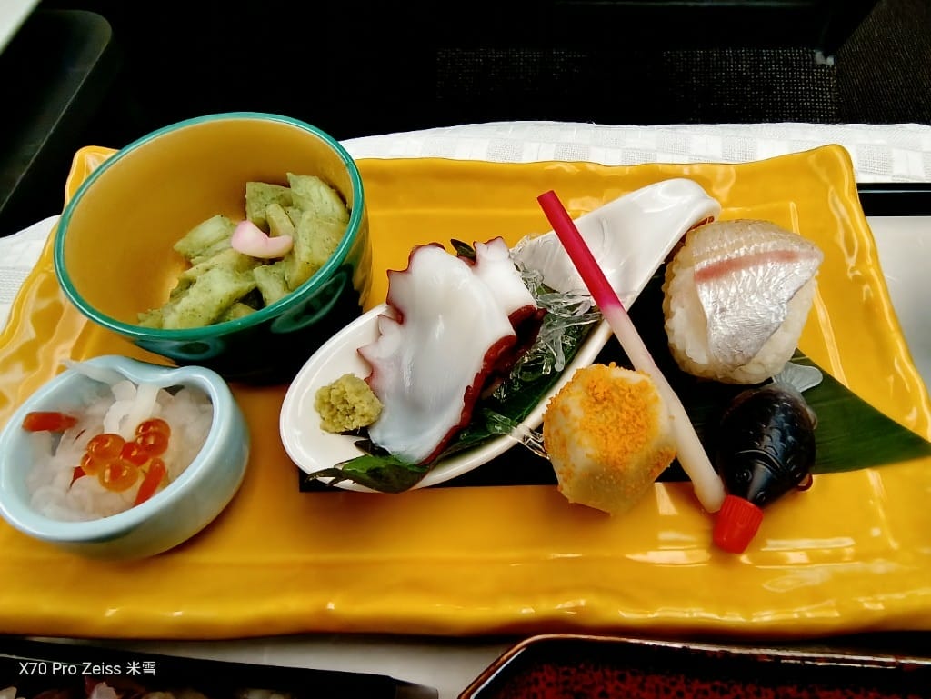 【飛日本商務餐飛機餐】長榮航空，關西機場