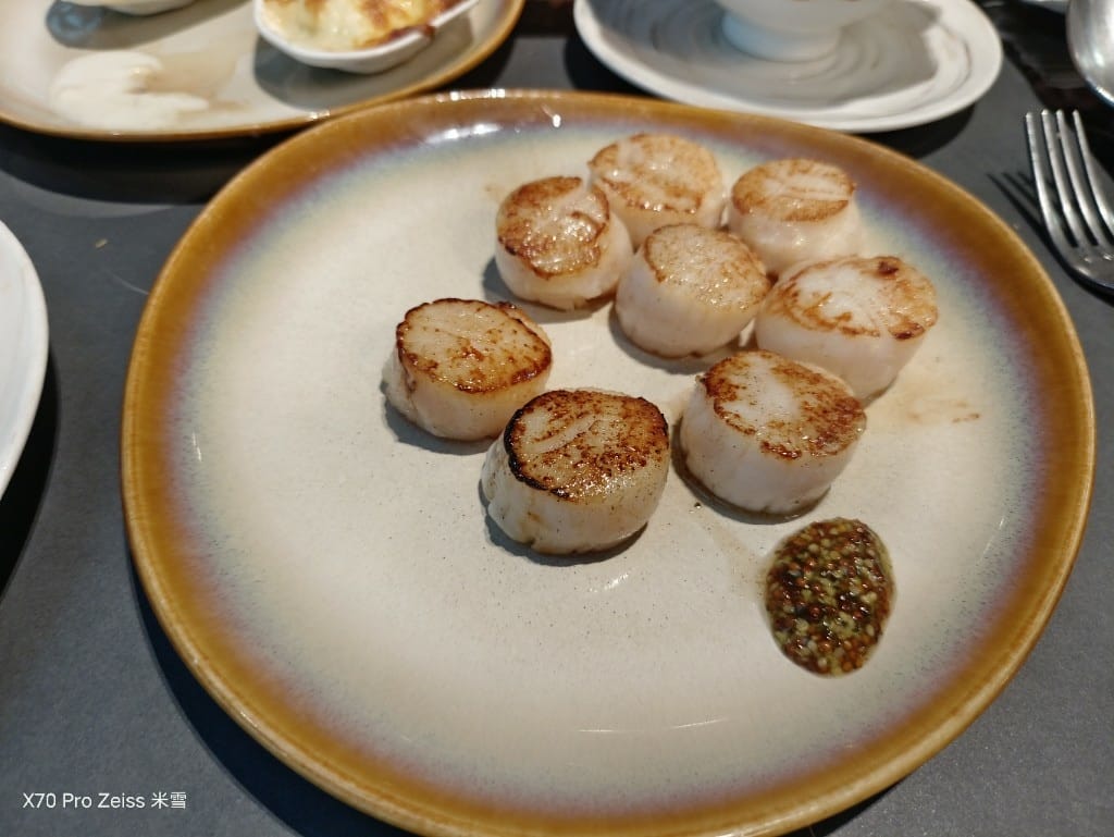【新莊吃到飽】饗饗INPARADISE宏匯新莊店晚餐13訪，四人同行兩人免費❤️