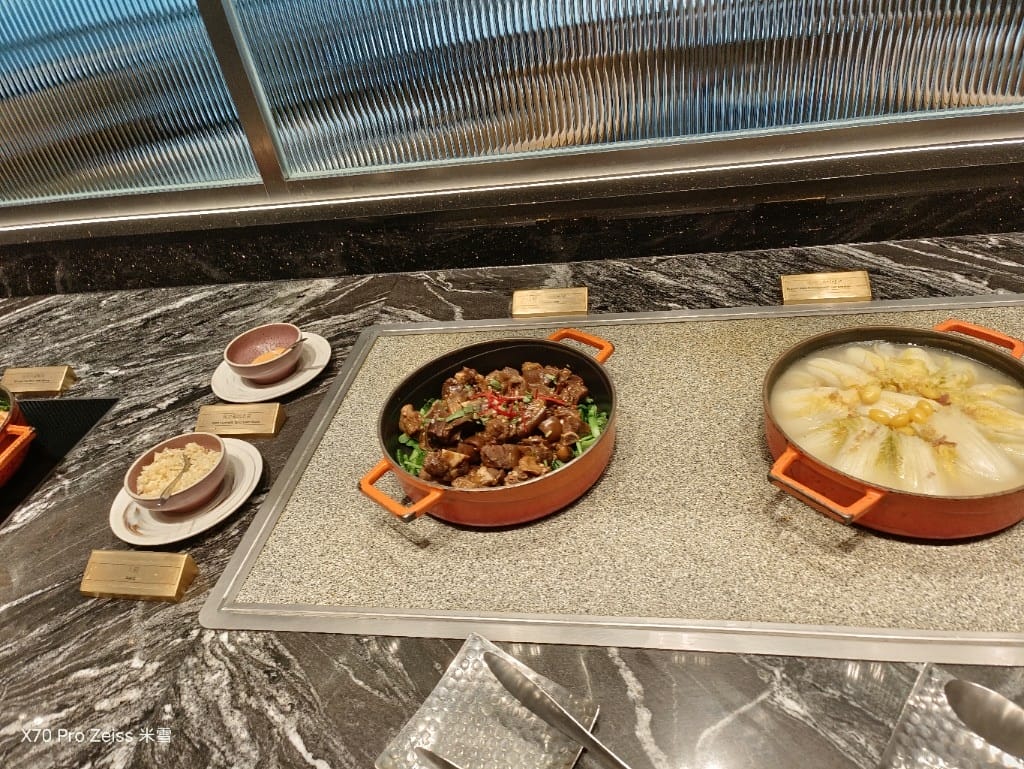 【新莊吃到飽】饗饗INPARADISE宏匯新莊店晚餐13訪，四人同行兩人免費❤️