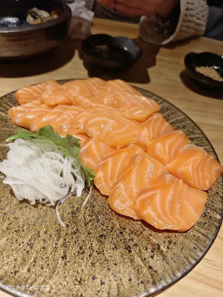 【新莊美食】兮有烤魚居酒屋燒烤，巷子裡的美味烤魚🍻