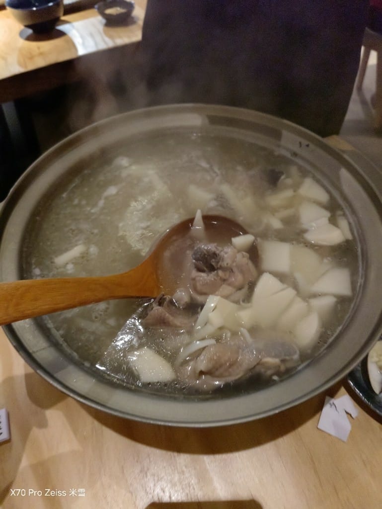 【新莊美食】兮有烤魚居酒屋燒烤，巷子裡的美味烤魚🍻