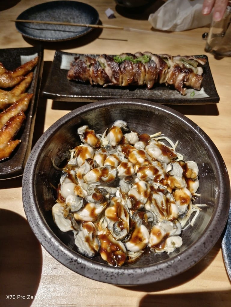【新莊美食】兮有烤魚居酒屋燒烤，巷子裡的美味烤魚🍻