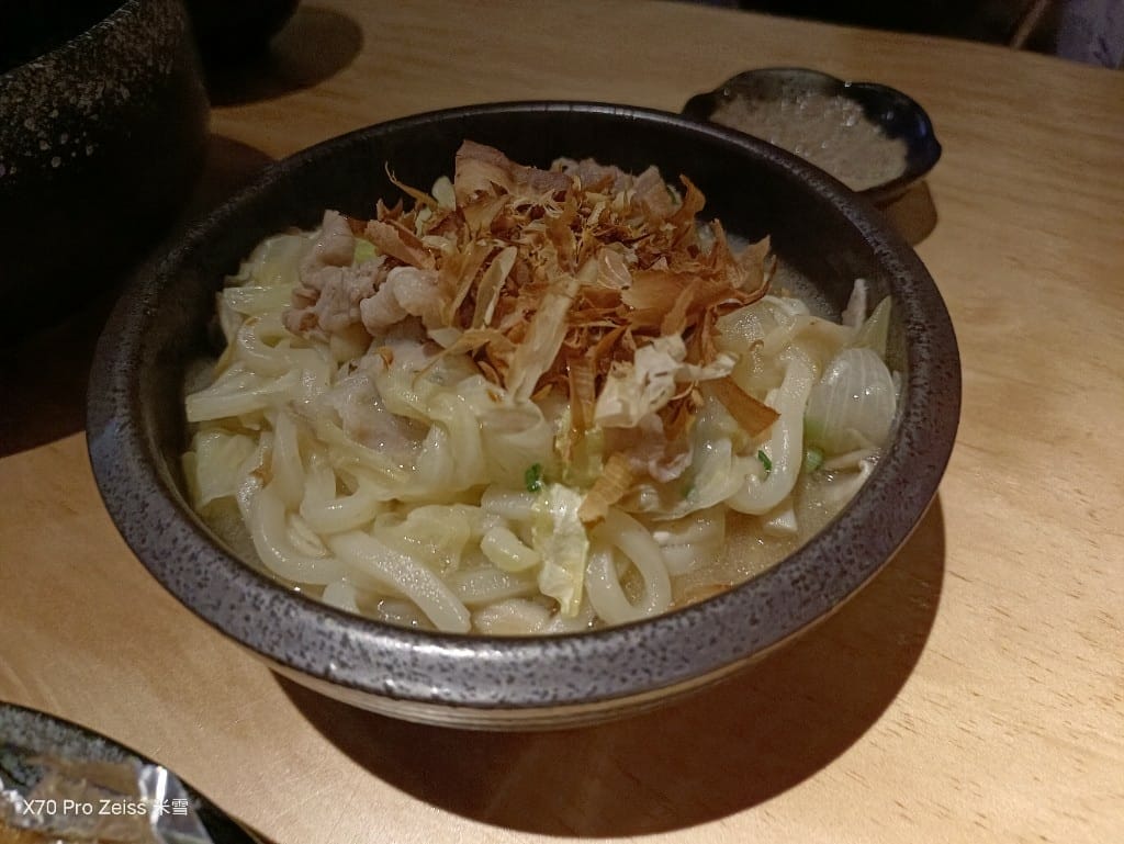 【新莊美食】兮有烤魚居酒屋燒烤，巷子裡的美味烤魚🍻