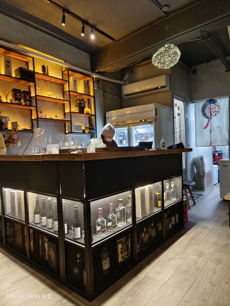 【新莊美食】兮有烤魚居酒屋燒烤，巷子裡的美味烤魚🍻