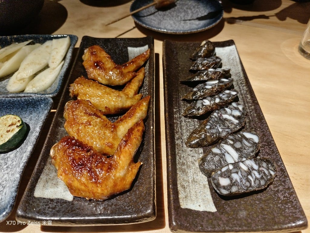 【新莊美食】兮有烤魚居酒屋燒烤，巷子裡的美味烤魚🍻