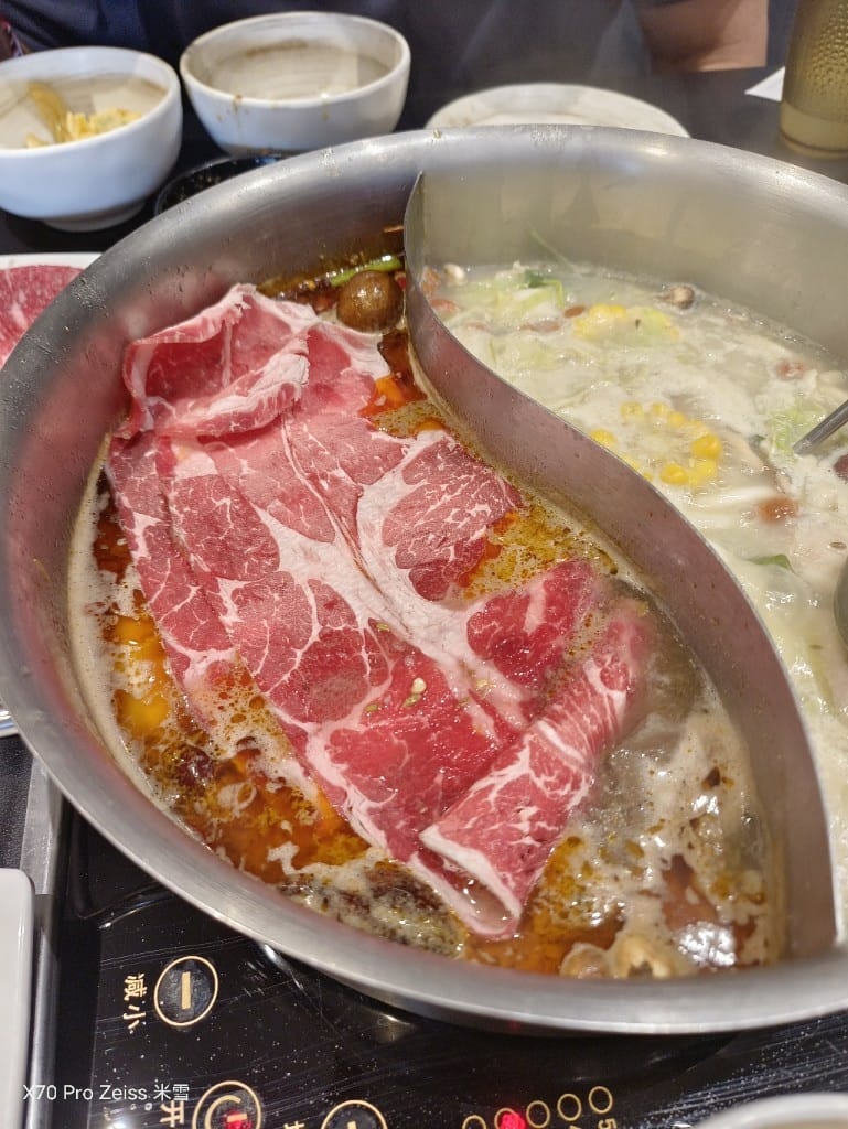 【桃園吃到飽】小蒙牛頂級麻辣養生鍋家樂福中壢店開箱❤️ - 第27張圖 【桃園吃到飽】小蒙牛頂級麻辣養生鍋家樂福中壢店開箱❤️
