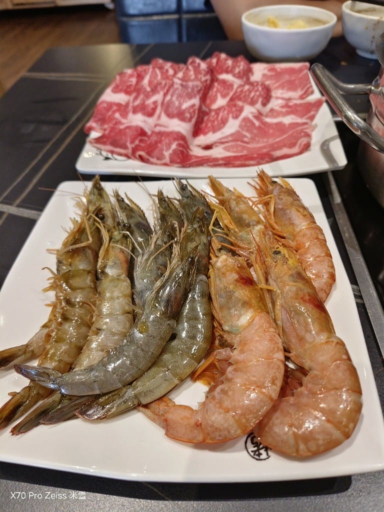 【桃園吃到飽】小蒙牛頂級麻辣養生鍋家樂福中壢店開箱❤️ - 第30張圖 【桃園吃到飽】小蒙牛頂級麻辣養生鍋家樂福中壢店開箱❤️