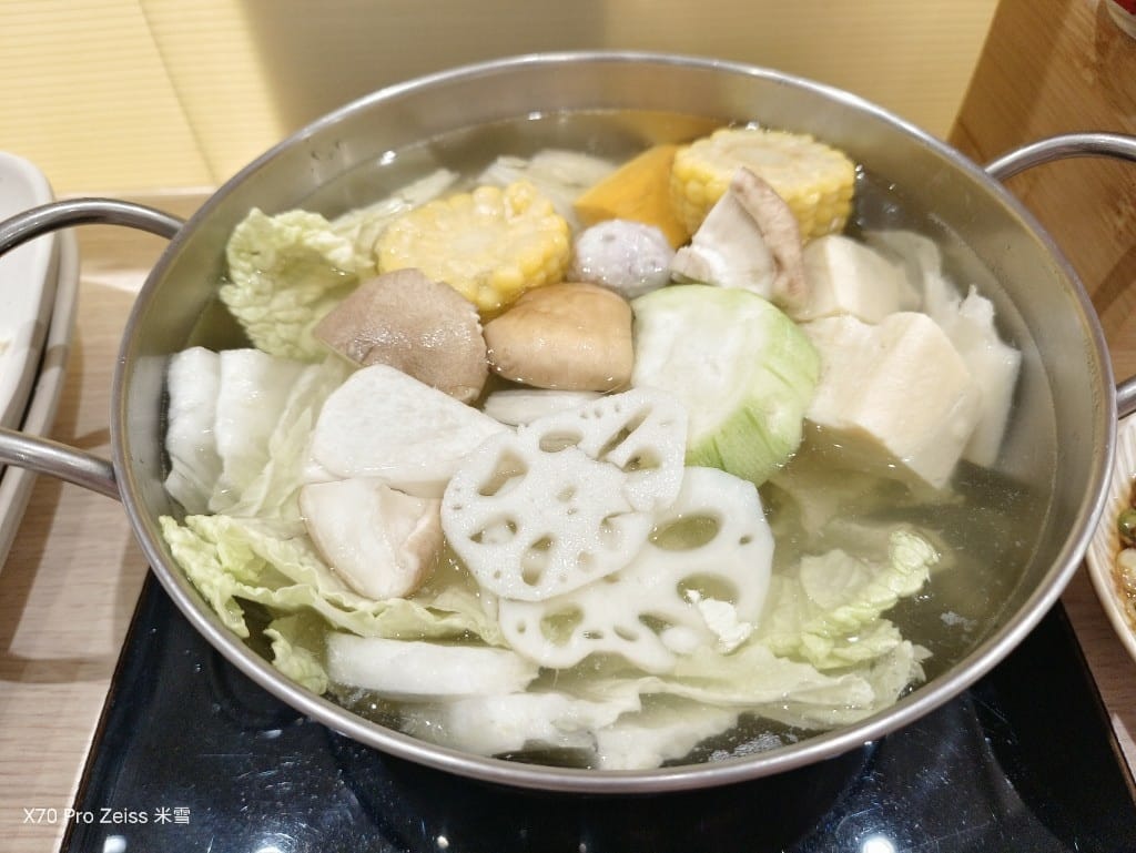 【新莊吃到飽】厚舖涮涮鍋Encoreアンコール2訪，厚切肉品好棒棒！