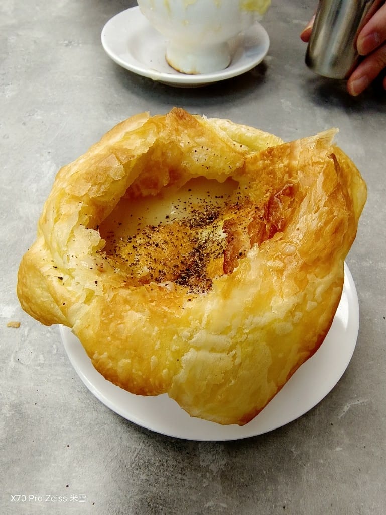 【新莊美食】樂陽牛排館，不到$200就有酥皮濃湯哦！