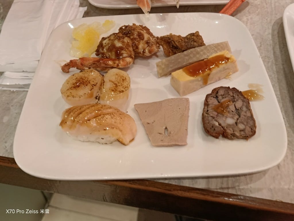 【台北吃到飽】十二廚台北喜來登大飯店24訪，平日晚餐阿霞飯店美食吃到飽🍻