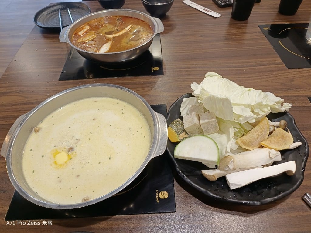 【新莊吃到飽】沐沐鍋物MUMU新莊中平店，八方悅二代店，自助吧吃到飽6訪