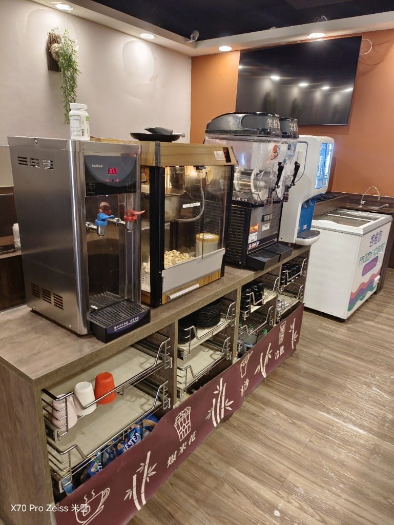 【新莊吃到飽】沐沐鍋物MUMU新莊中平店，八方悅二代店，自助吧吃到飽6訪