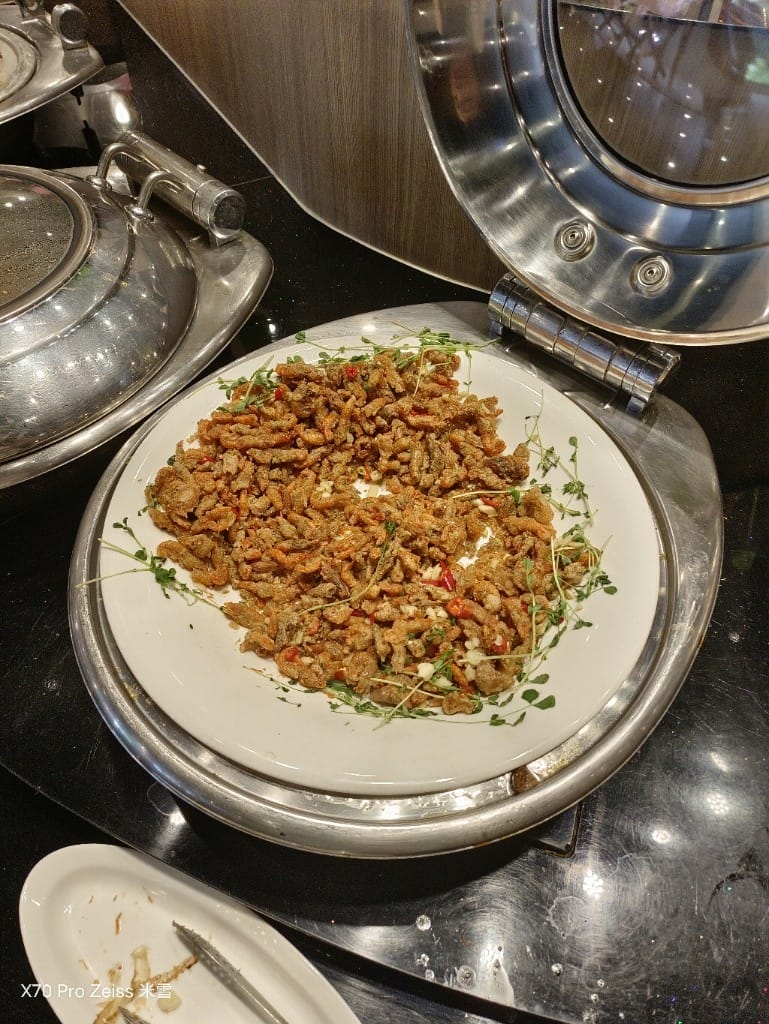 【新莊美食】貴族世家體育館店，平價豐富又好吃的自助吧！