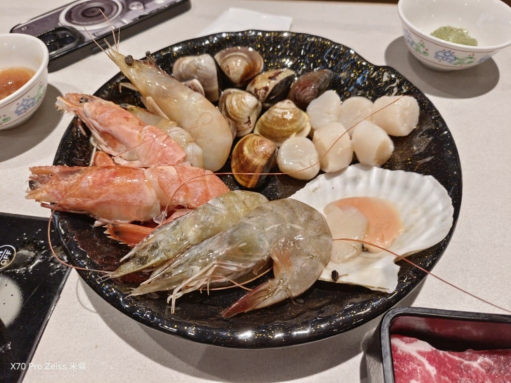 【新北吃到飽】小福利火鍋會所小碧潭店，食材棒棒環境也好的麻辣鍋吃到飽❤️