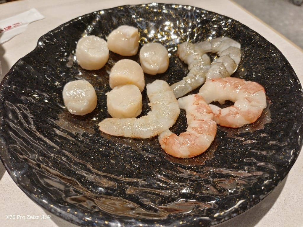 【新北吃到飽】小福利火鍋會所小碧潭店，食材棒棒環境也好的麻辣鍋吃到飽❤️