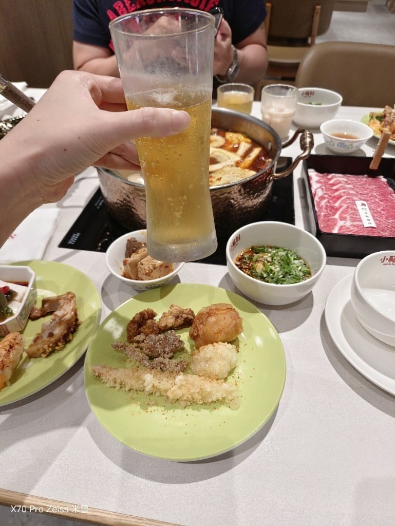 【新北吃到飽】小福利火鍋會所小碧潭店，食材棒棒環境也好的麻辣鍋吃到飽❤️