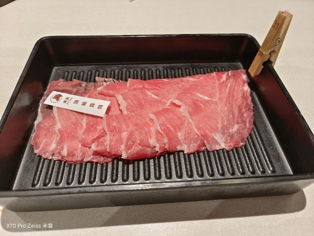 【新北吃到飽】小福利火鍋會所小碧潭店，食材棒棒環境也好的麻辣鍋吃到飽❤️