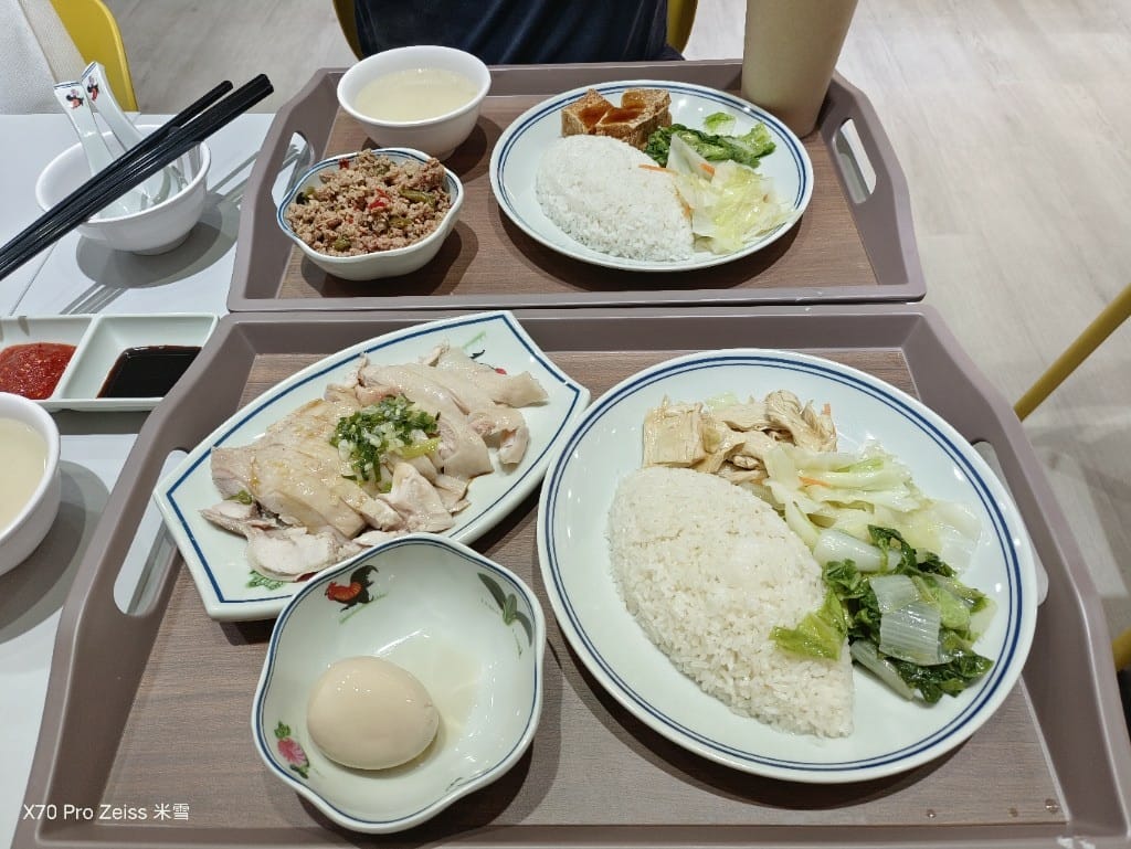 【新莊美食】好吃雞海南雞飯新莊新泰店，軟嫩好吃的平價海南雞飯❤️ 初訪