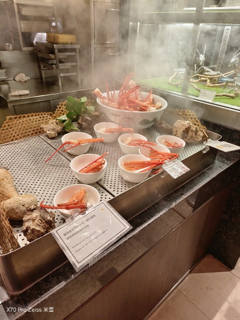 【台北吃到飽】十二廚台北喜來登大飯店25訪，平日午餐阿霞飯店美食吃到飽🍻
