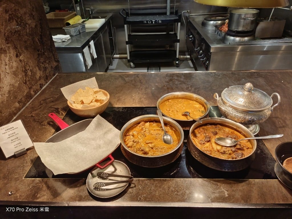 【板橋吃到飽】新板希爾頓悅市集，異國美食吃到飽❤️
