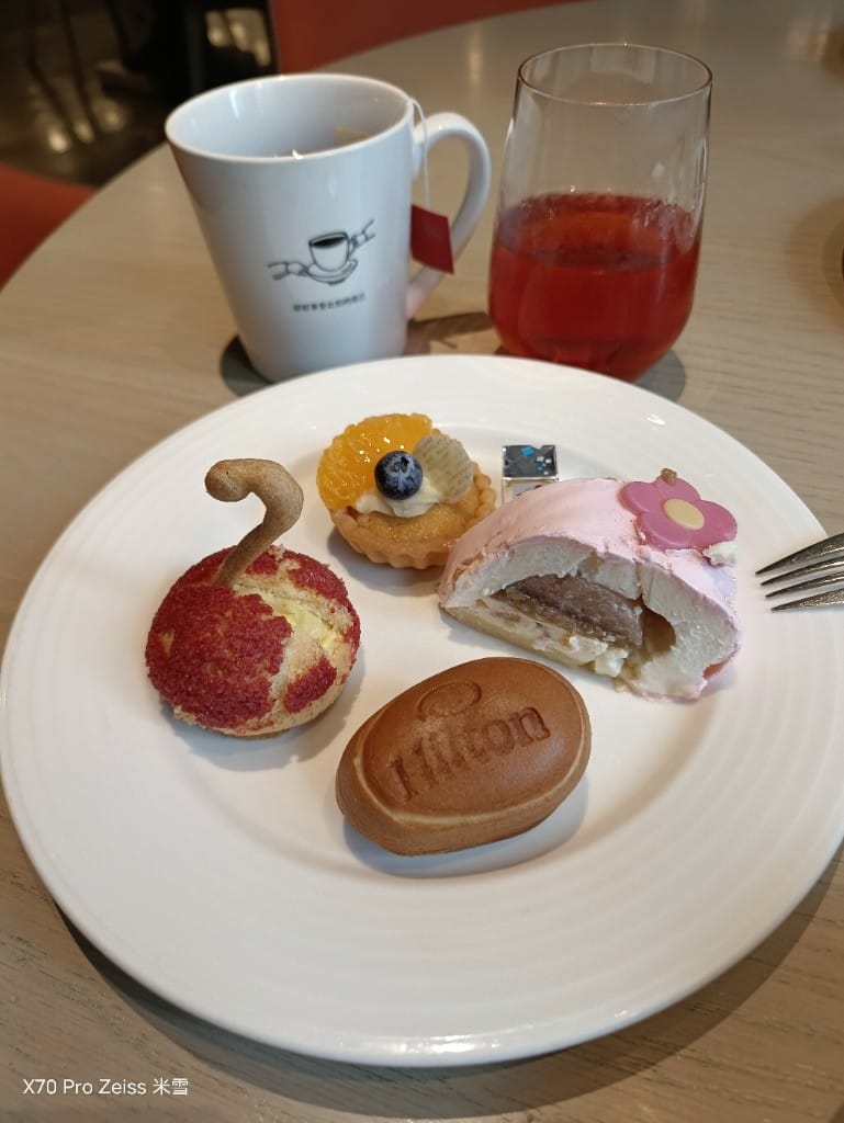 【板橋吃到飽】新板希爾頓悅市集，異國美食吃到飽❤️