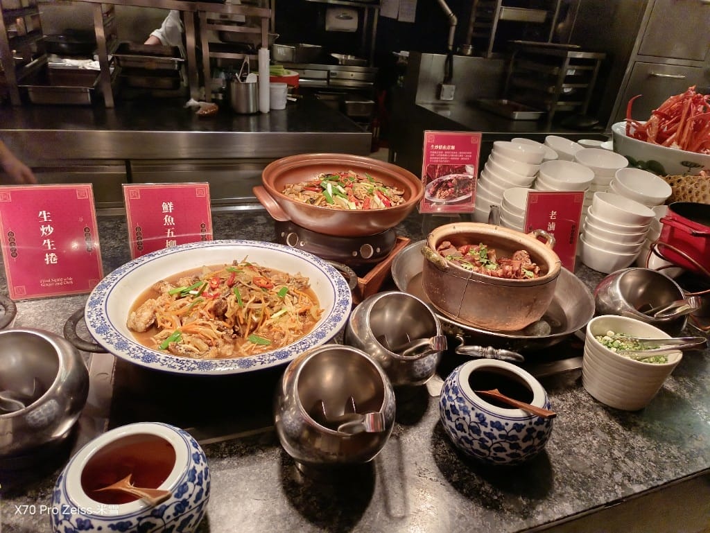【台北吃到飽】十二廚台北喜來登大飯店26訪，平日午餐阿霞飯店美食吃到飽🍻