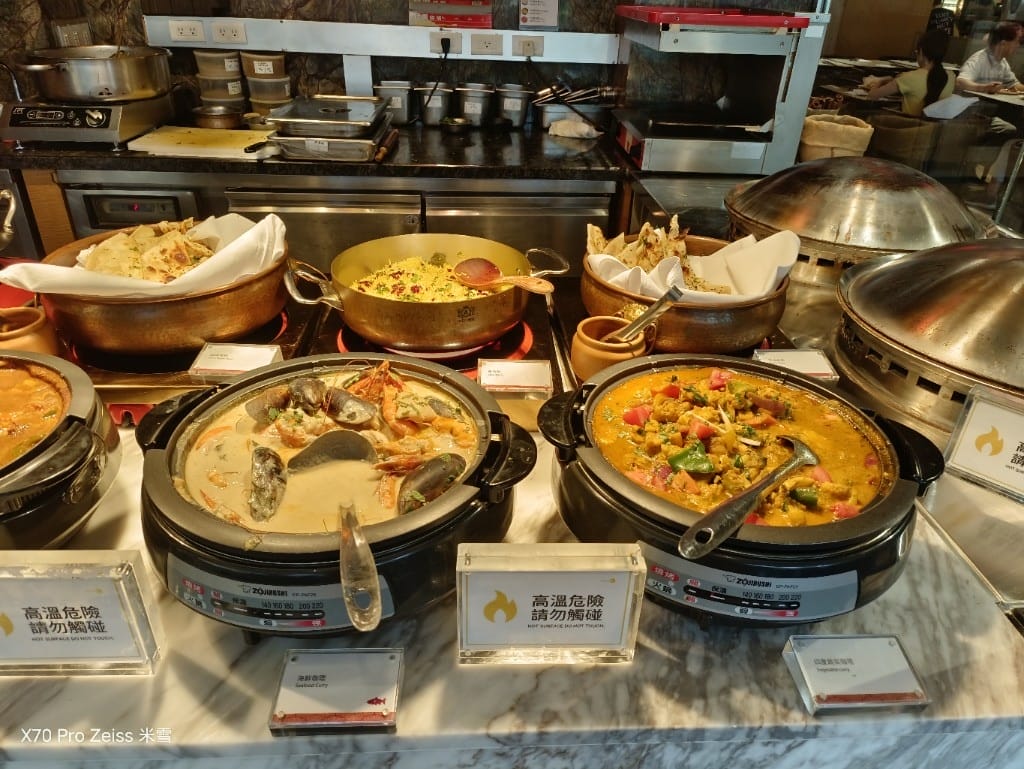 【台北吃到飽】十二廚台北喜來登大飯店26訪，平日午餐阿霞飯店美食吃到飽🍻