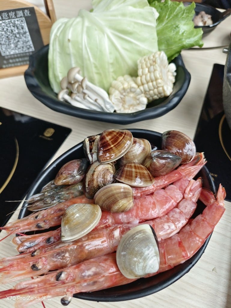 【林口美食】野人Shabu冷藏熟成高級肉火鍋,單點轉吃到飽開箱❤️ - 第23張圖 【林口美食】野人Shabu冷藏熟成高級肉火鍋,單點轉吃到飽開箱❤️